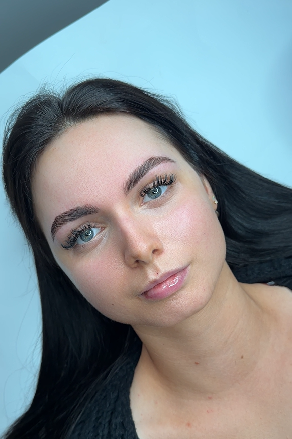 Ergebnis: Augenbrauen — Pamela PMU